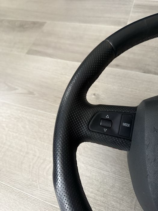 Волан с пера и еърбег Audi A4 A5 A6 A7 airbag S-line