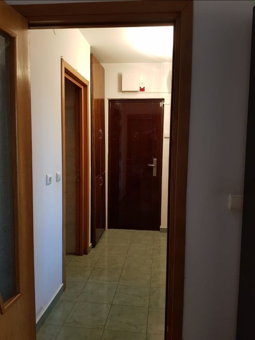 Studiou de închiriat