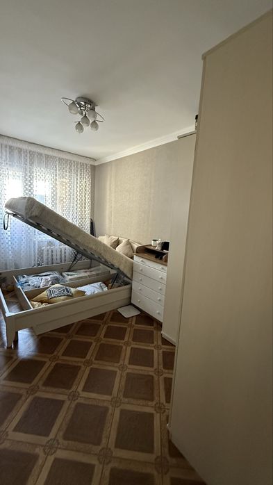 Срочно Кровать 35000 без торга