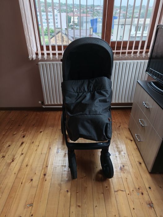 Бебешка количка Roan Bloom 3в1