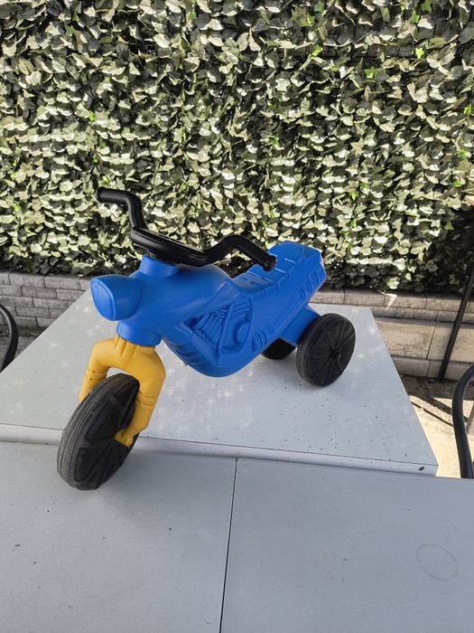 Bicicleta plastic  copii 1-3 ani