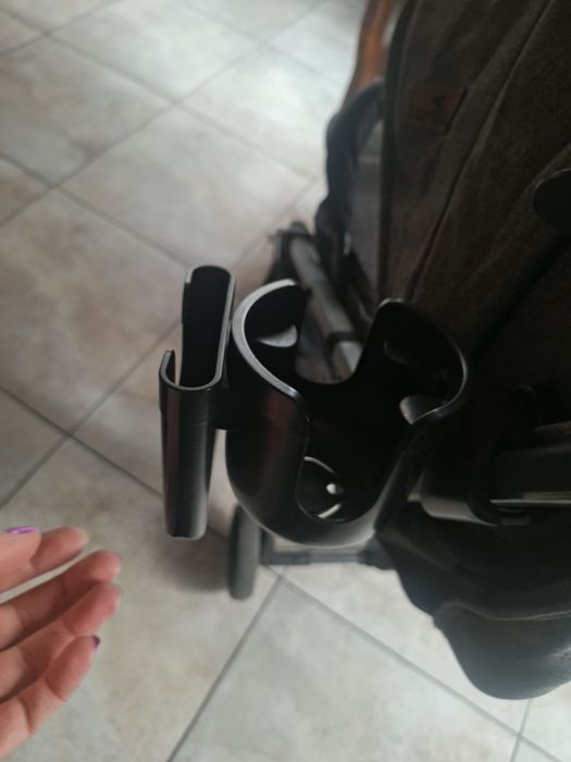 Детска  Количка +Дъждобран,Комарник,Поставка за Шише и Телефон