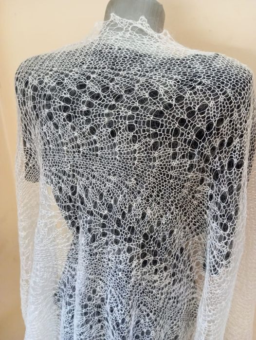 Руски шал от кози пух.