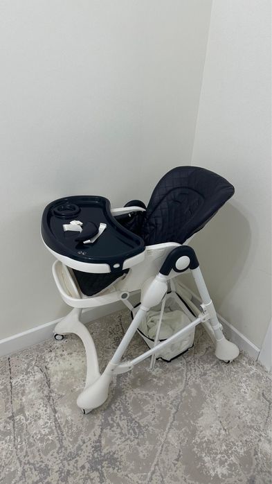 Продается Детская Стульчик для кормление 3в1