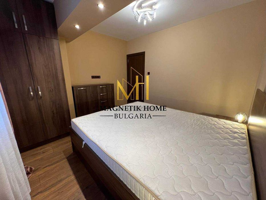 Магнетичен тристаен апартамент с гледка към ”Mall Galleria”