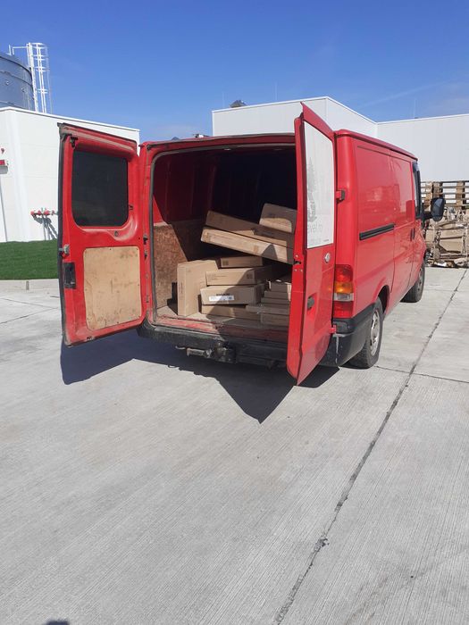 Vând Ford Transit
