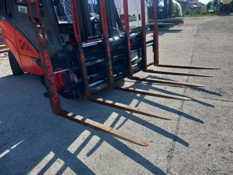 Тройни вилици за мотокар 3А