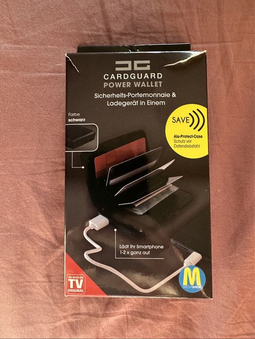 Portofel carduri RFID cu baterie externă