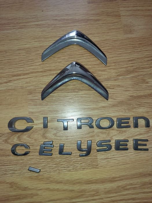 Emblema citroen c  elysee..rama casetofon