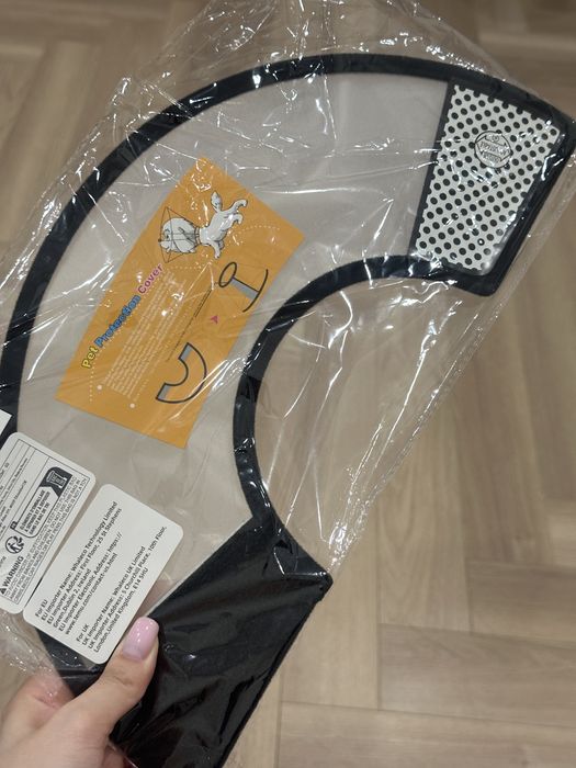 Ошейник для кошек и собак в размере S