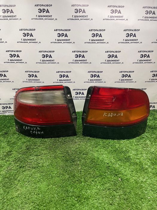 Задние стопы Карина Е тойота Седан