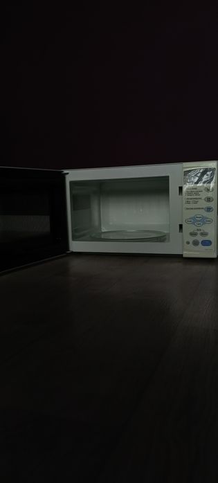 Микроволновая печь LG