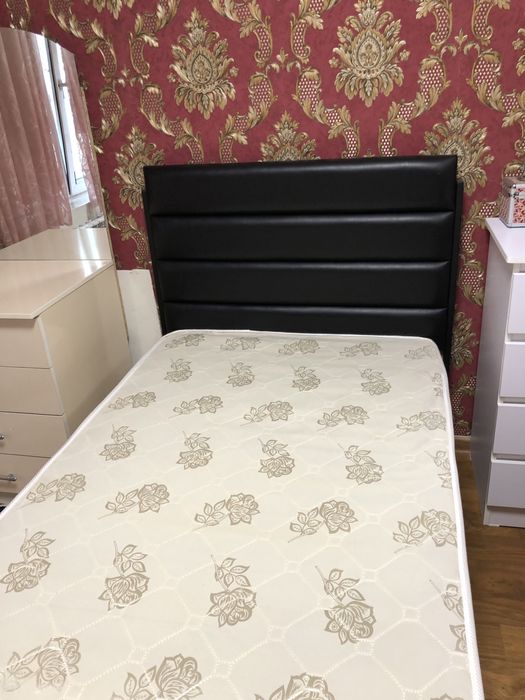 Кровать железная