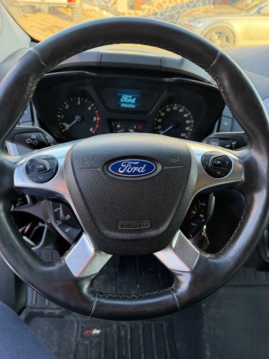 Ford custom 2.2 2016