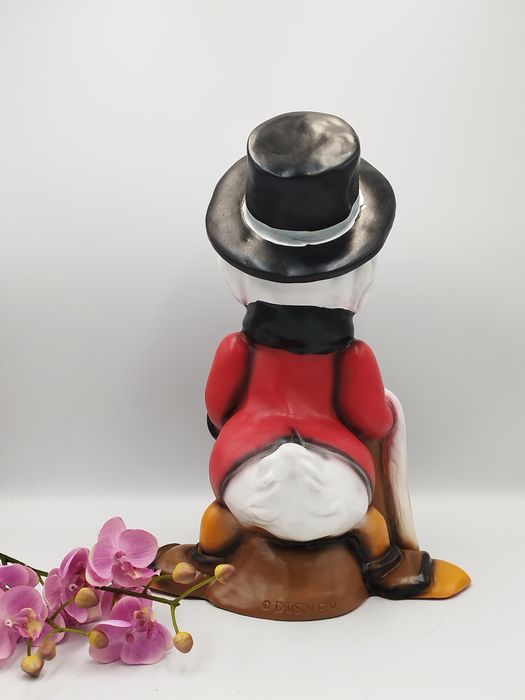 Рядка винтидж фигурка на г-н Скрудж Макдък от 60-те години на Дисни –