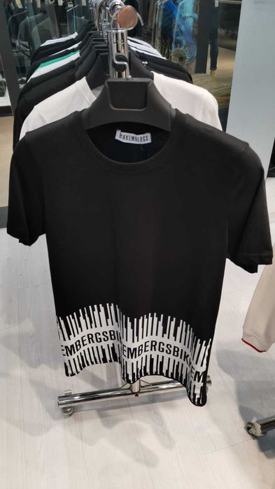 Tricouri 200 Modele Noi Bumbac calitate