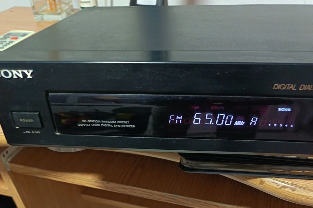 Vand  tuner  Sony
