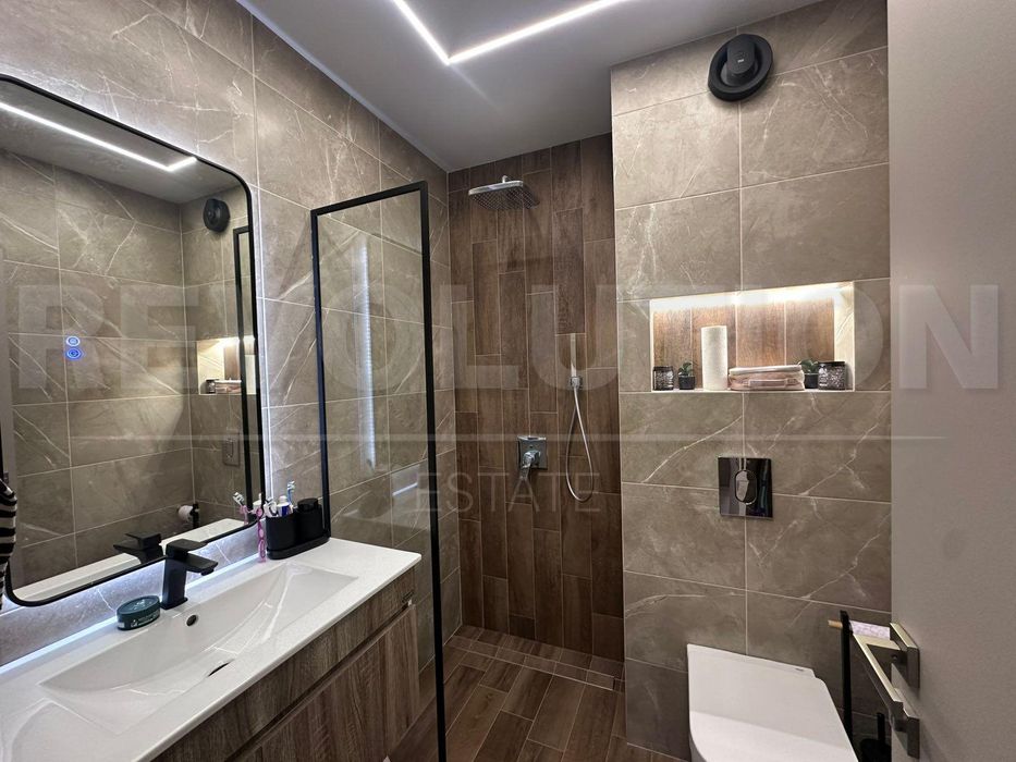Продава се Тристаен апартамент в София, Кръстова вада - 101 кв.м за 1914 €/кв.м - Снимка #8
