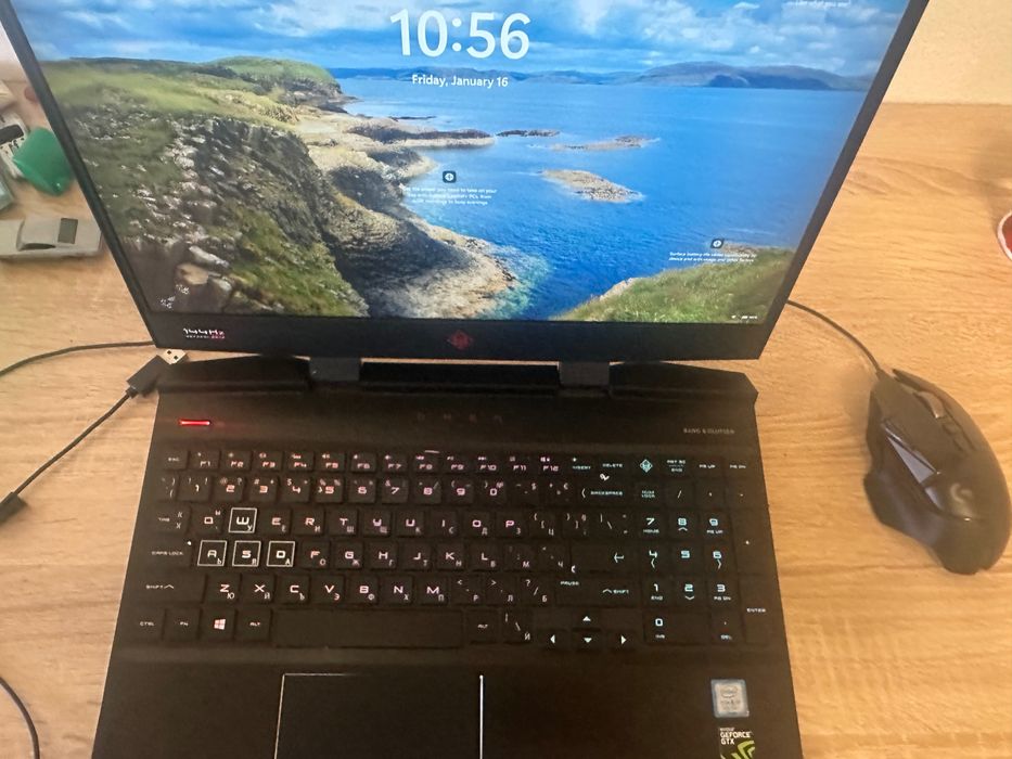 HP OMEN 15, геймърски лаптоп в отлично състояние