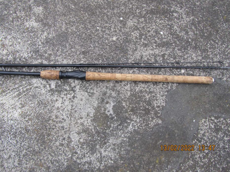 Продавам  въдици за риболов