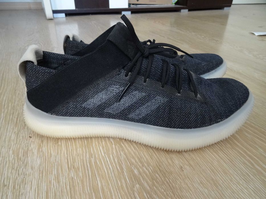 adidas boost номер 44.5