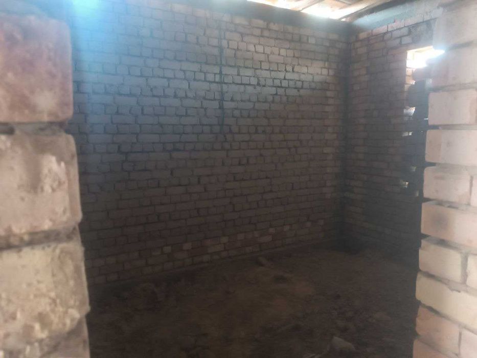 Участок 6 соток в Янги Бирлик (Кибрай) + коробка дома