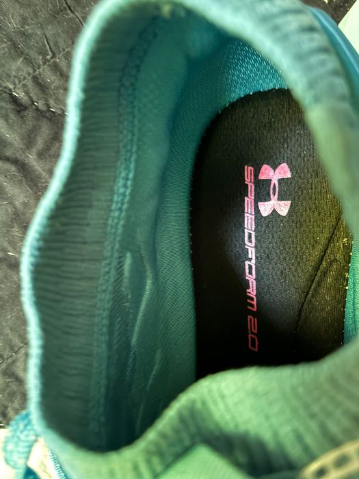 Under Armour • USA