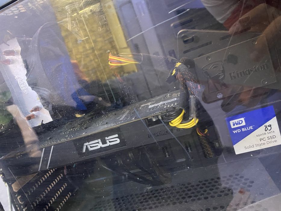 Vand Pc Gaming BugetURGENT !