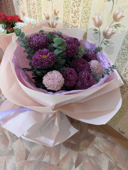 Цветы в букетах свежие