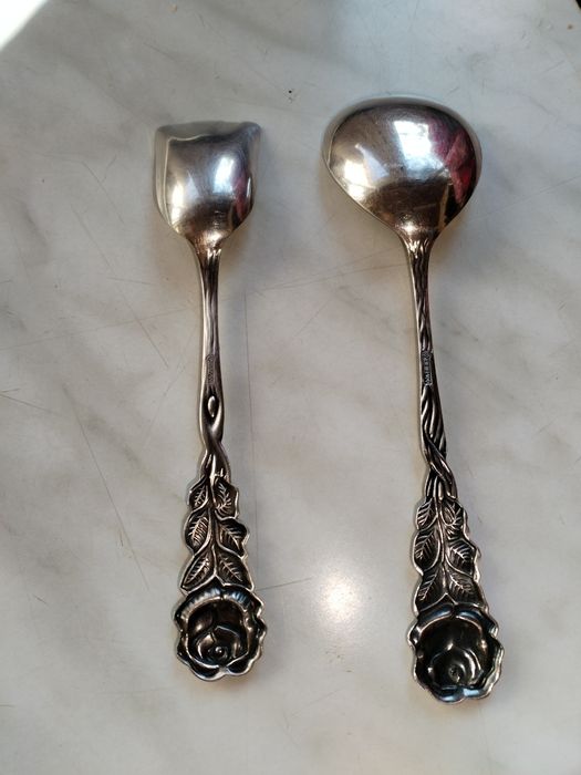 Сребърни лъжички 2 бр