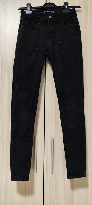 Дънки и панталони