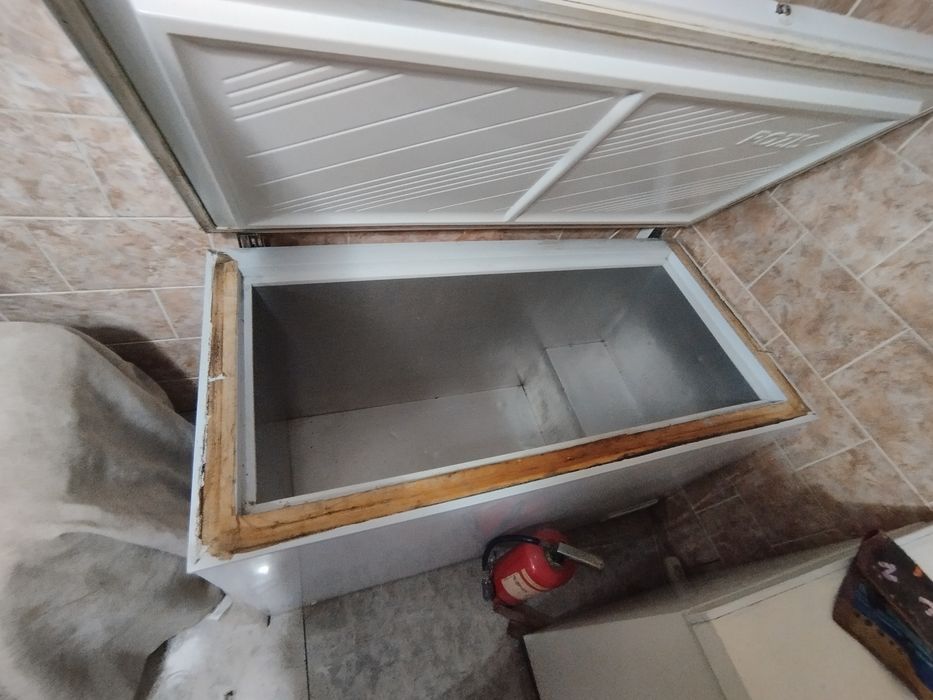 Продам морозильные камеры