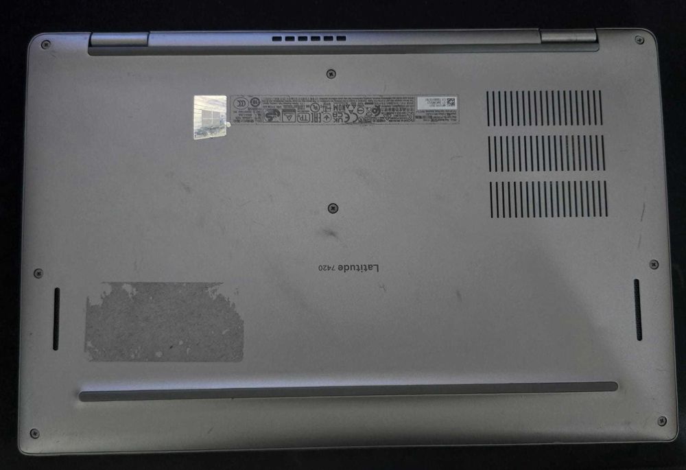 Laptop Dell Latitude 7420, i7 11th gen, 32GB Ram, 1TB SSD