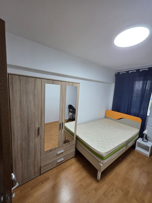 Închiriez apartament 3 camere Sos Giurgiului