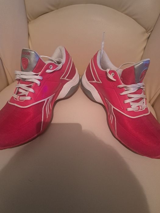 Adidași Reebok nr 40 impecabili