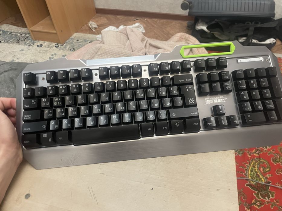 клавитура наушник коврик игравой