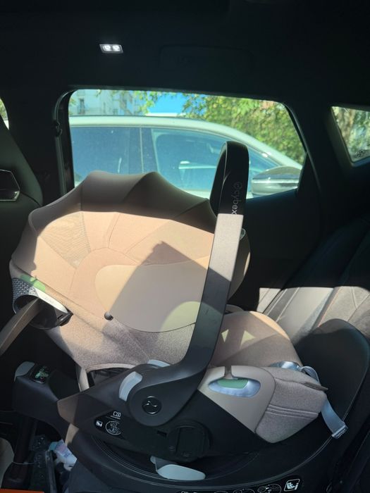 scoică Cybex Platinum Cloud T Plus I-Size fără bază isofix!