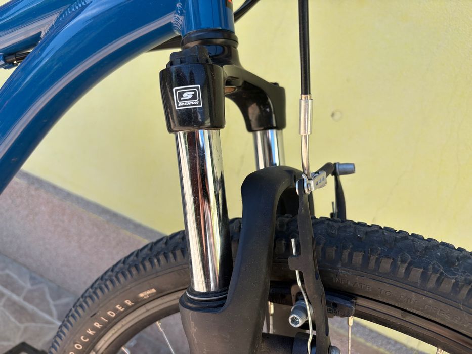 Bicicletă st500 citiți descrierea