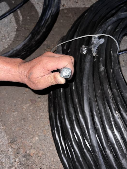 Продам кабель 300 метр