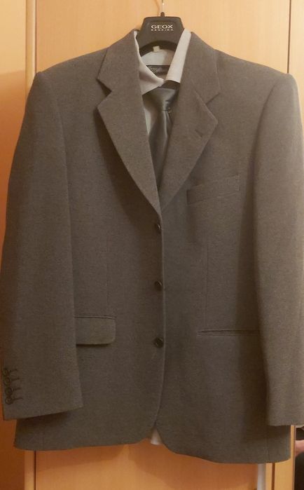 Мъжки костюм на модна къща Агресия