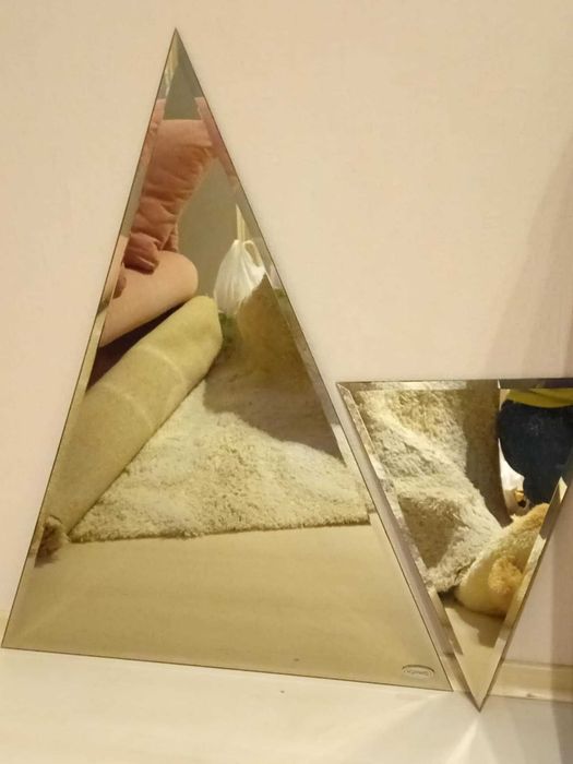 Триъгълни огледала