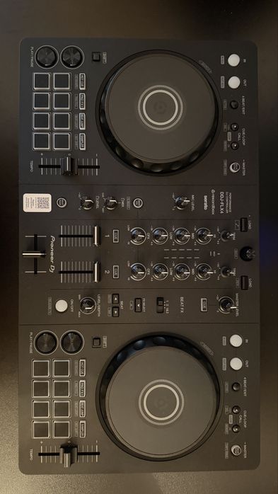 DJ контролер Pioneer DJ DDJ-FLX4