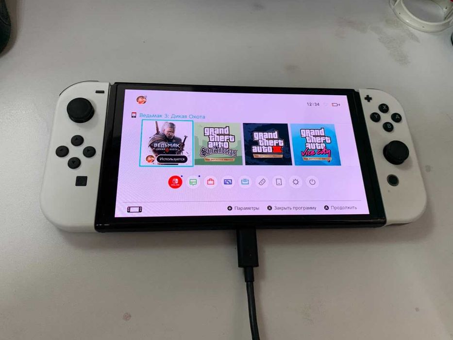 Игровая приставка Nintendo Switch Oled
