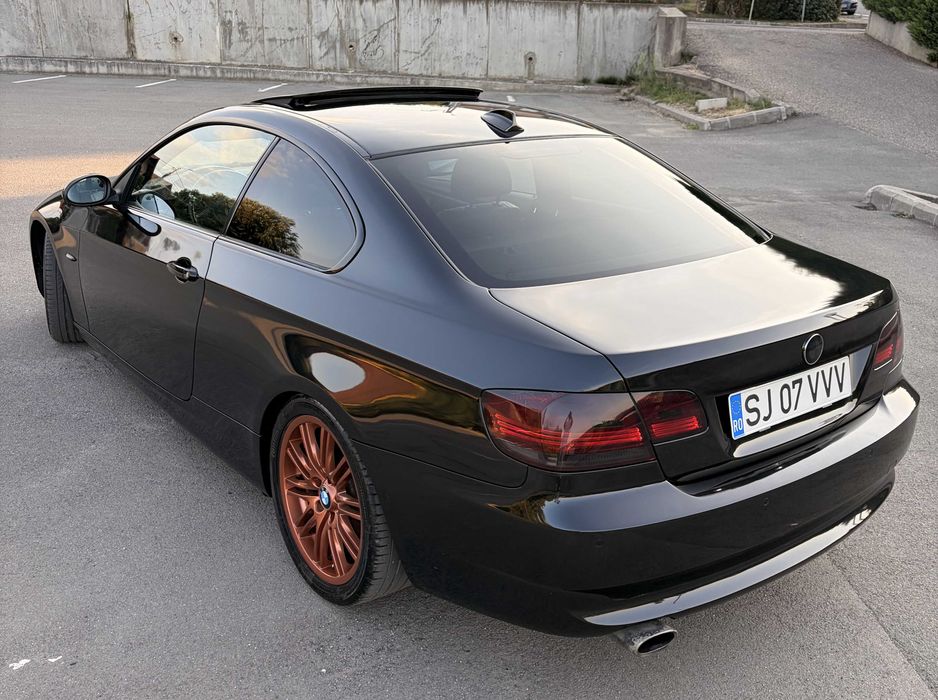 BMW 320d E92 Coupe 2010 Automat 177 CP Trapa Pachet M interior