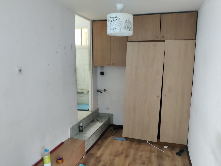 Vând garsonieră 30 mp B-dul Dacia
