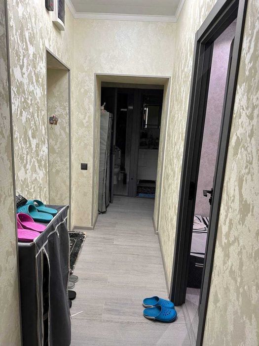 Абай 3в4 комнаты, 65 м², 3/4, кирпич, Лабзак Центр`