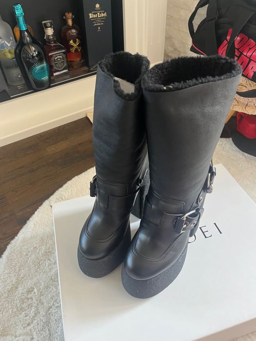 Боти Casadei 37,5