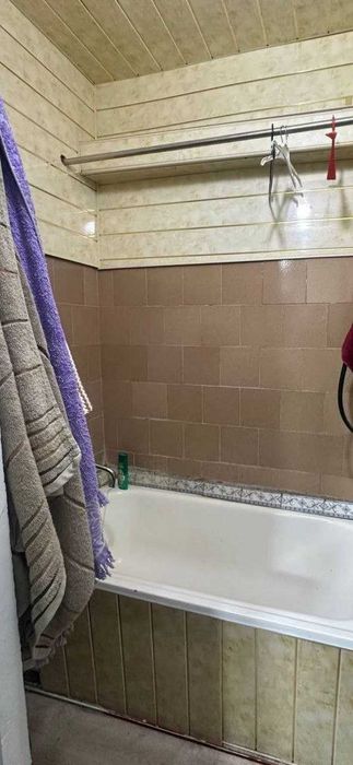 Навоий шахрида 2-хоналиг квартира сотилади