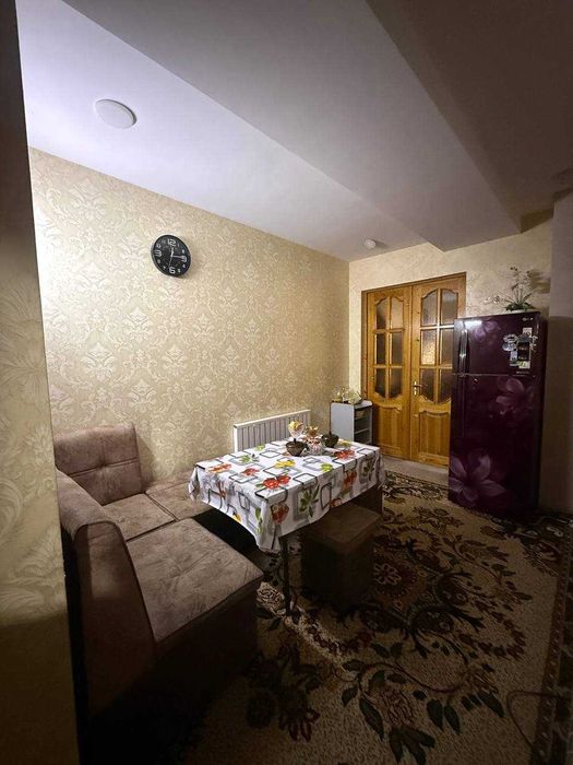 1,1 sotiq hovli, 3 ta xonasi bor (60m2)