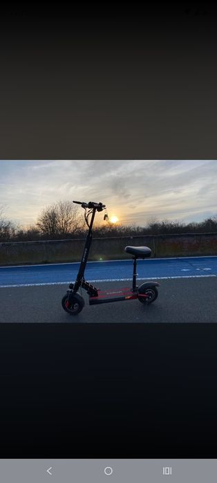 Vând trotinetă electrică m4 kukirin